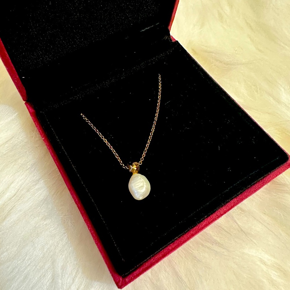Fedoma handmade gold and pearl necklace